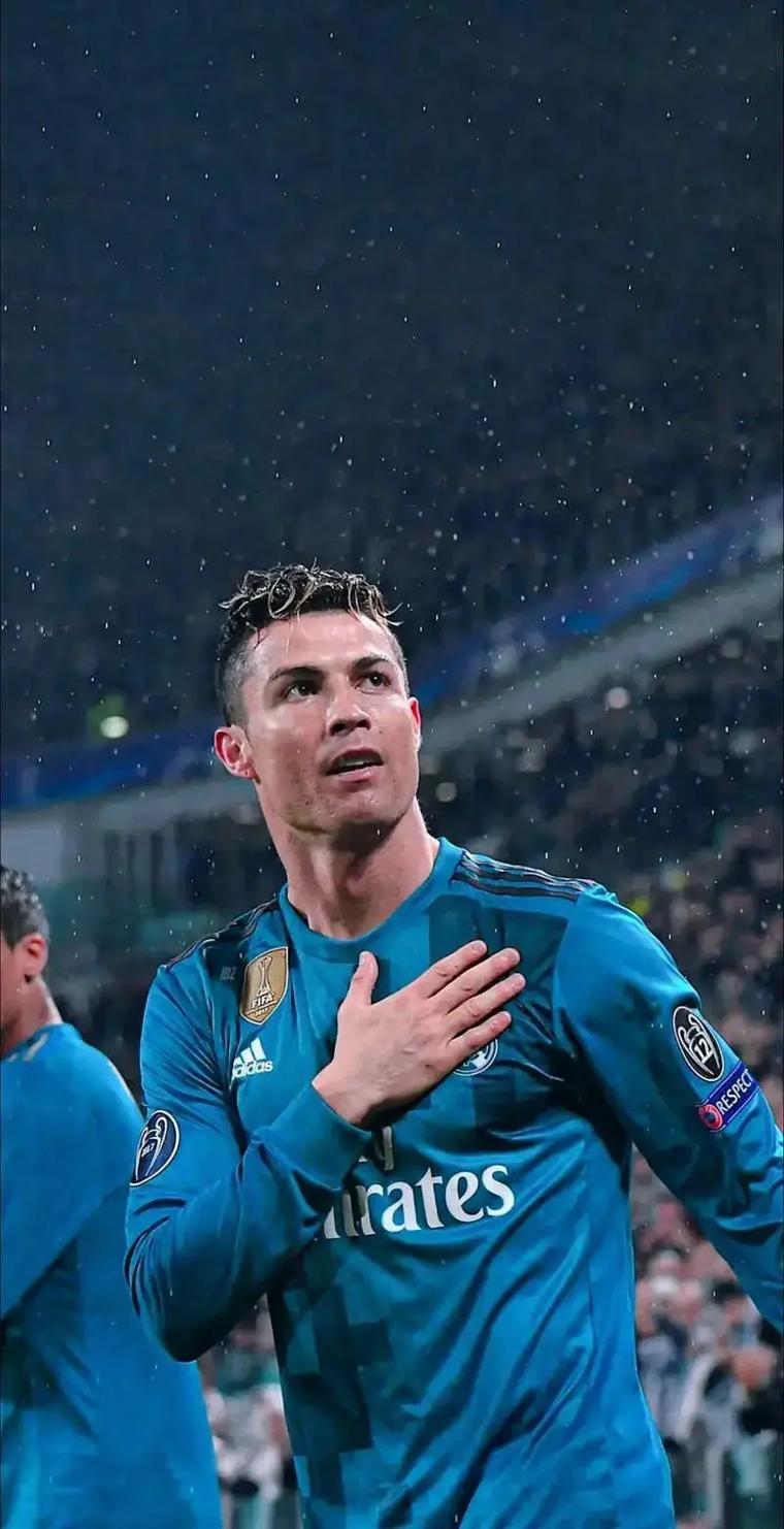 博主：此前长期养伤的国安外援斯帕伊奇正式归队