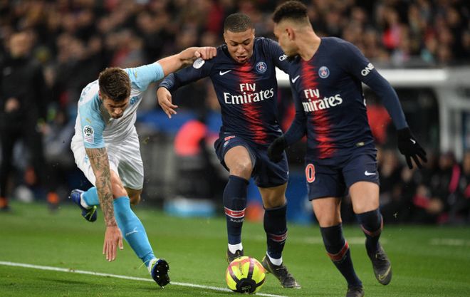 意媒：库普梅纳斯转型中卫表现亮眼，尤文中场补强成当务之急