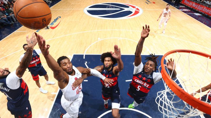 剑南春｜米兰让二追三3-2都灵，普利希奇替补双响，拉比奥世界波