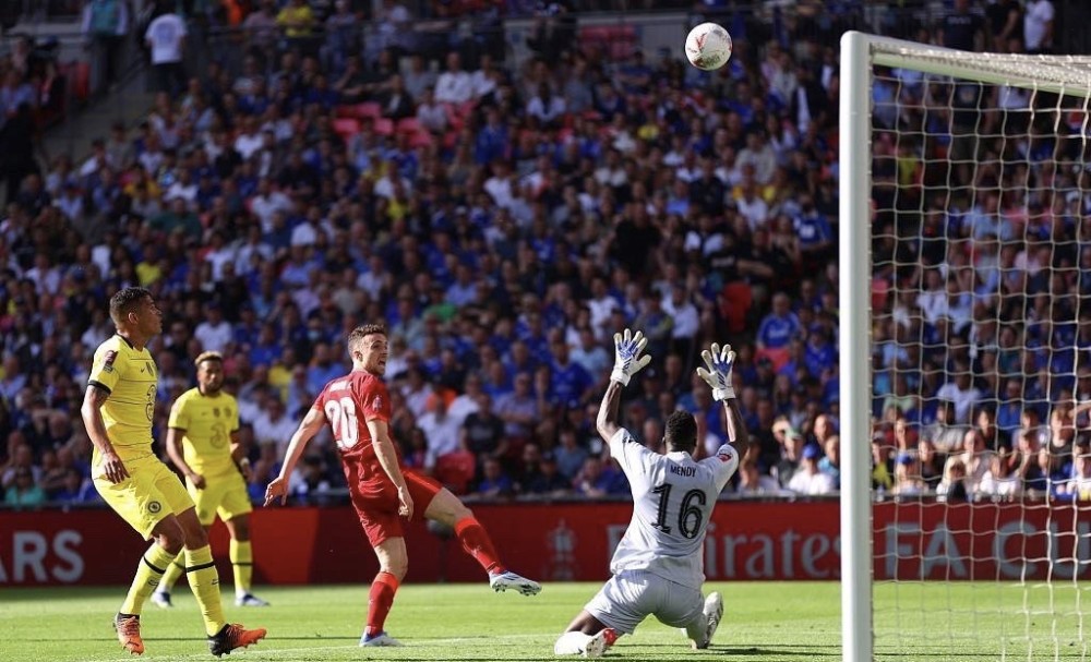 哈兰德本赛季出战20场中18场破门进32球，仅维拉、热刺对其零封