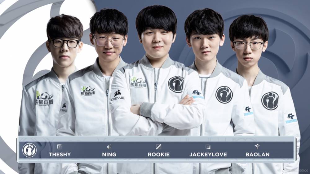 体育2022年11月09日《体育新闻》完整版