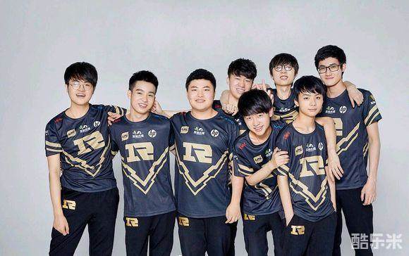 越南U21女排一球员实为男性，队伍参赛资格被取消